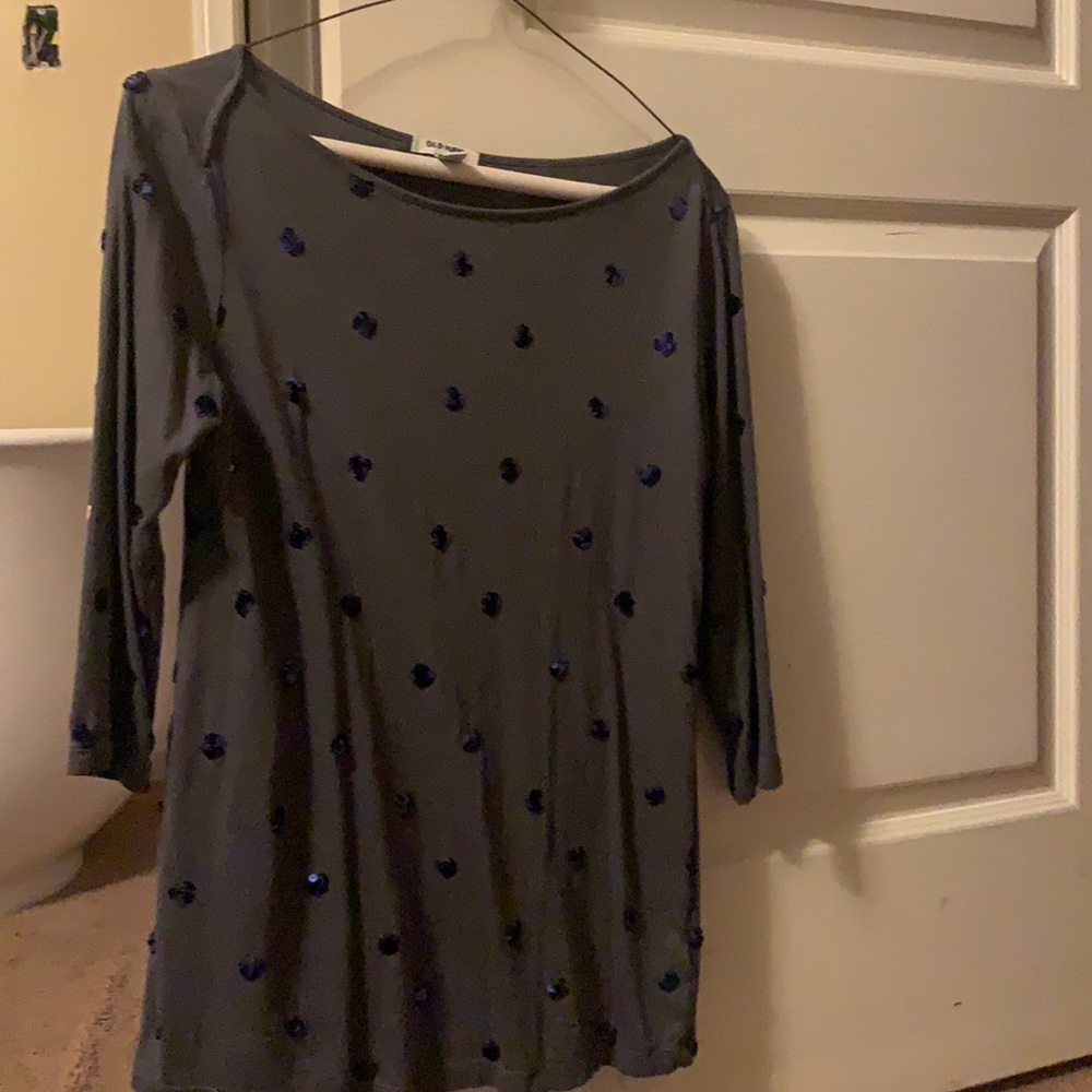 Gray top with royal blue sequins